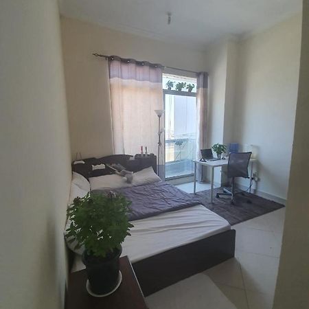 One Masterbedroom In 2 Bedroom Apt,Al Darwesh,Al Barsha 1 두바이 외부 사진