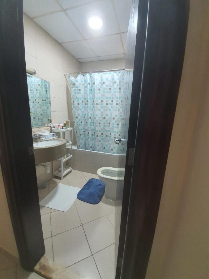One Masterbedroom In 2 Bedroom Apt,Al Darwesh,Al Barsha 1 두바이 외부 사진