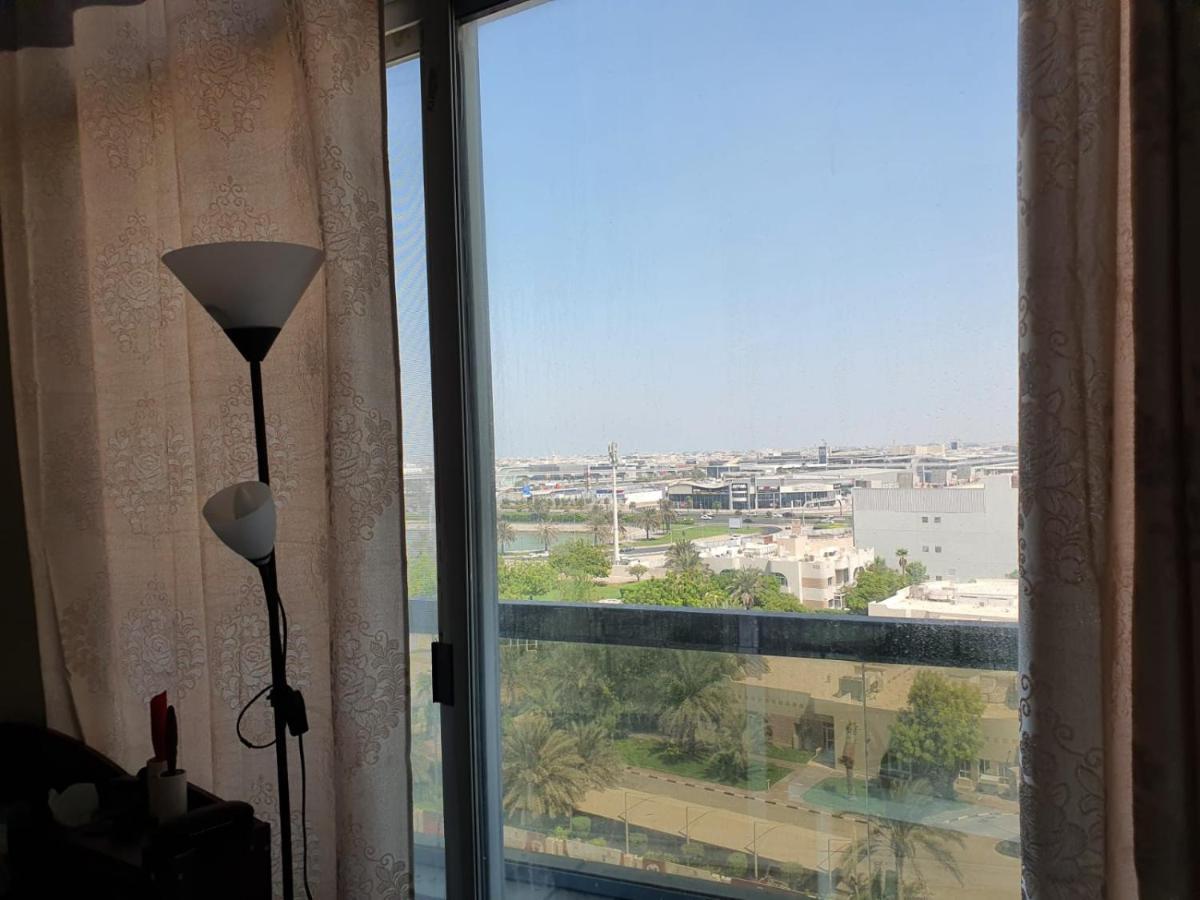 One Masterbedroom In 2 Bedroom Apt,Al Darwesh,Al Barsha 1 두바이 외부 사진